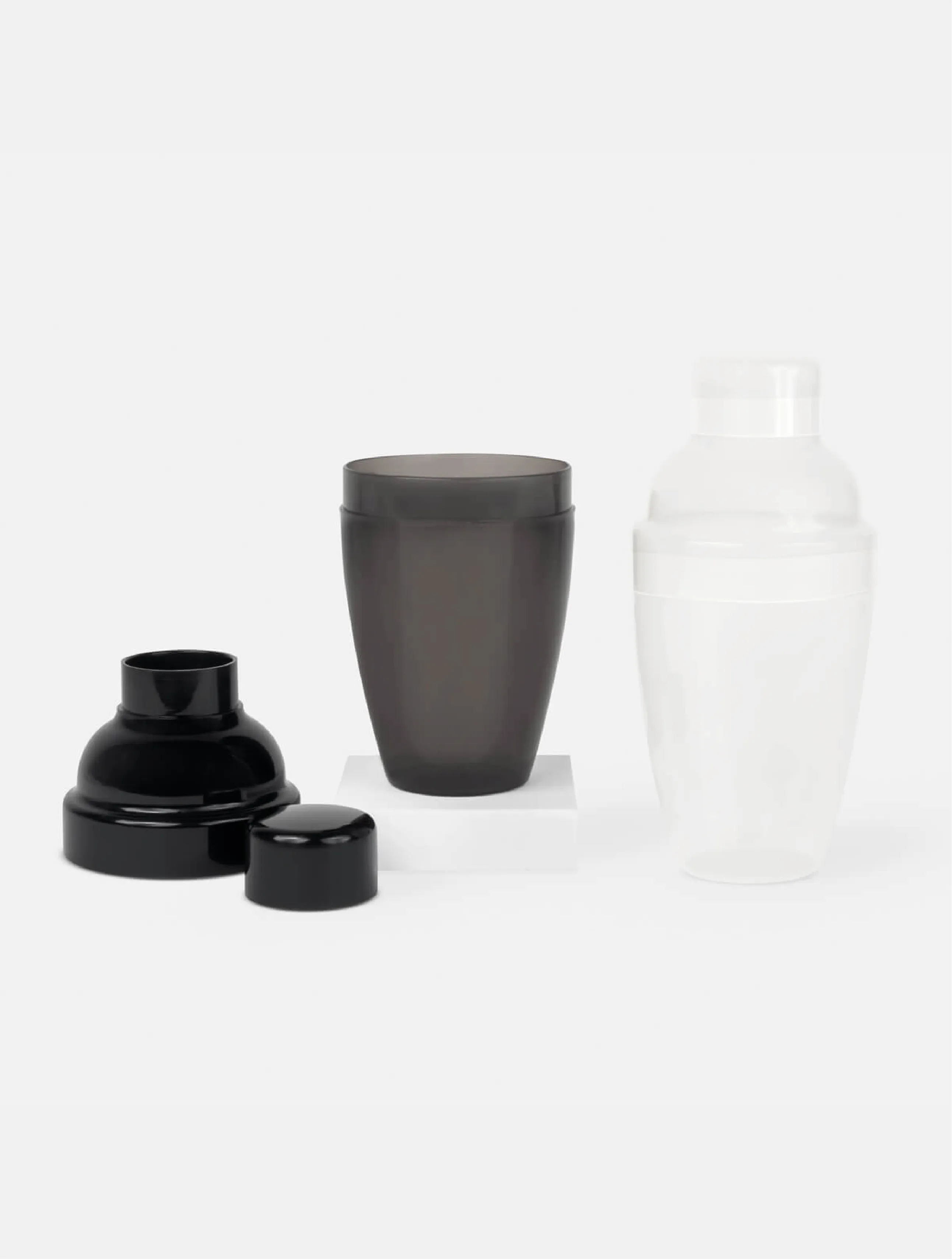 SHAKER ZARMIK